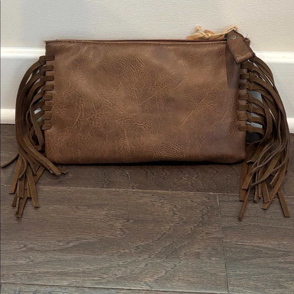 Tony Lama Genuine Leather accents,hair hide, fringe,zip top & interior,3 card